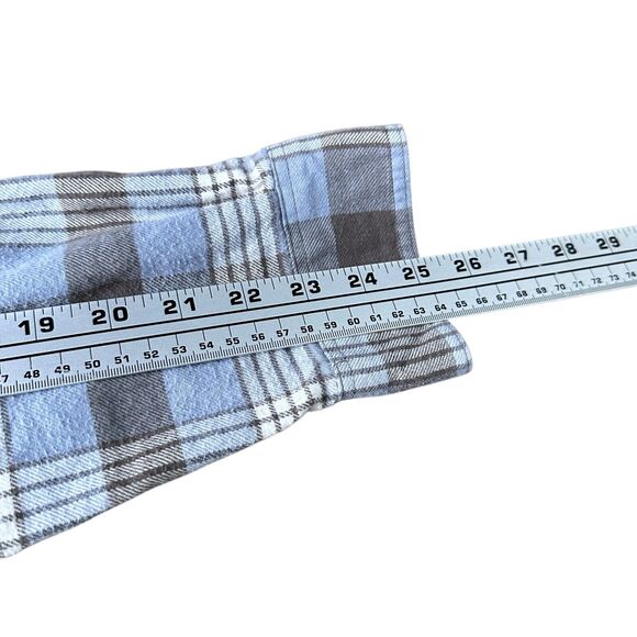 J.Crew Flannel Shirt Mens Medium Gray Blue Plaid Long Sleeve Button Up Cotton - Picture 8 of 10